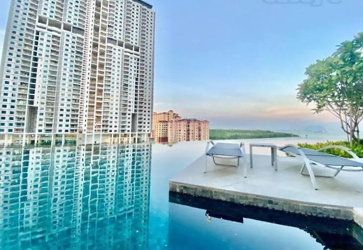Urban Suites Georgetown Penang - Sea View & Georgetown View - High Floor - Exclusive & Cozy Stay ジョージタウン