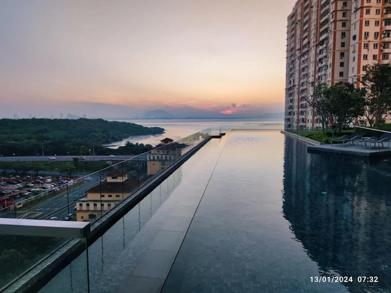 アパート Urban Suites Georgetown Penang - Sea View & Georgetown View - High Floor - Exclusive & Cozy Stay マレーシア