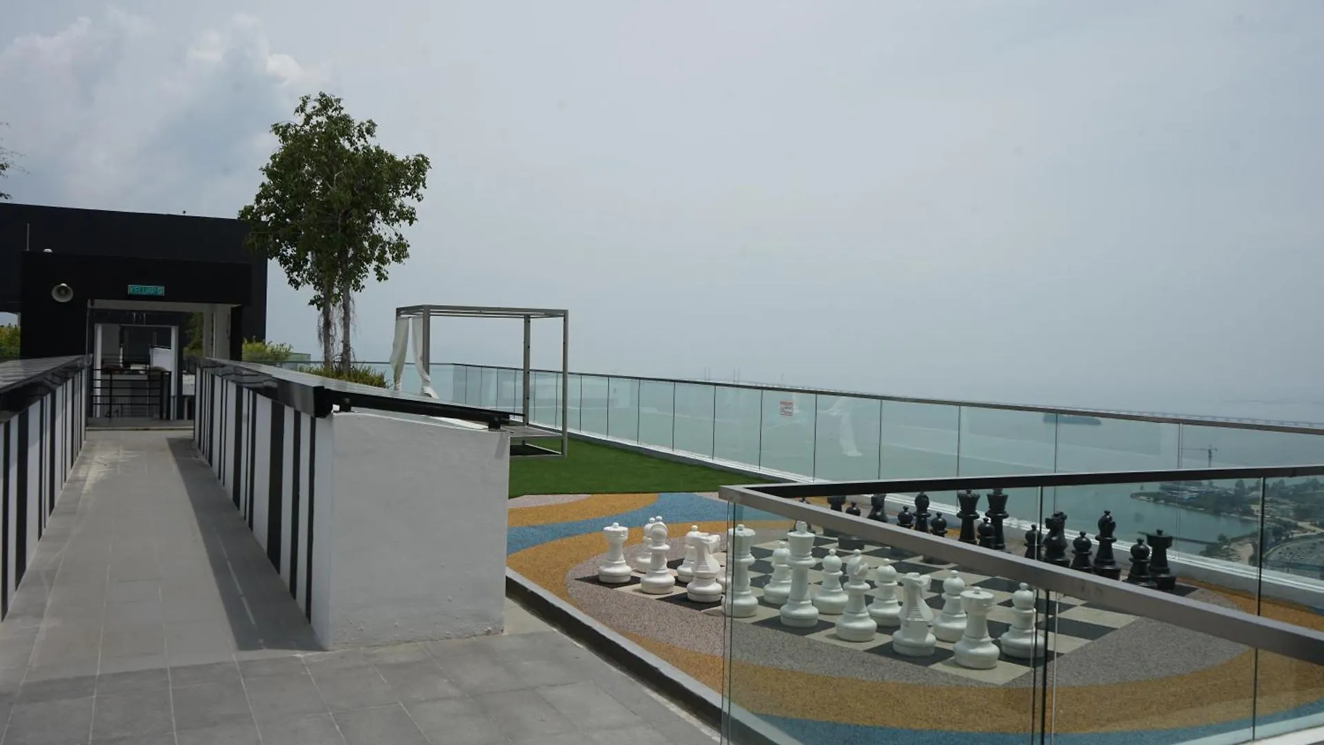 Urban Suites Georgetown Penang - Sea View & Georgetown View - High Floor - Exclusive & Cozy Stay マレーシア