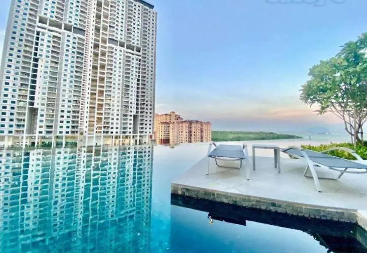 Urban Suites Georgetown Penang - Sea View & Georgetown View - High Floor - Exclusive & Cozy Stay 0*, ジョージタウン マレーシア