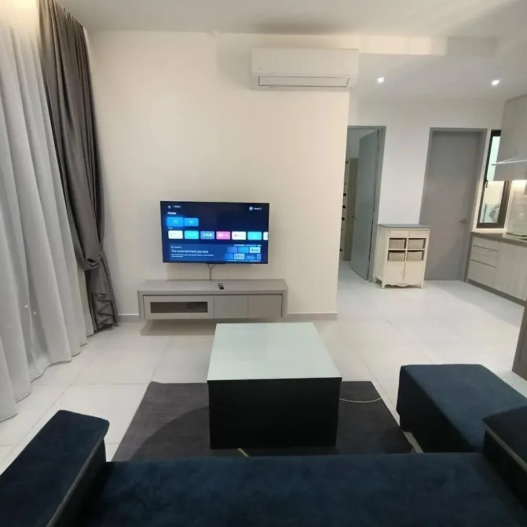 Urban Suites Georgetown Penang - Sea View & Georgetown View - High Floor - Exclusive & Cozy Stay マレーシア